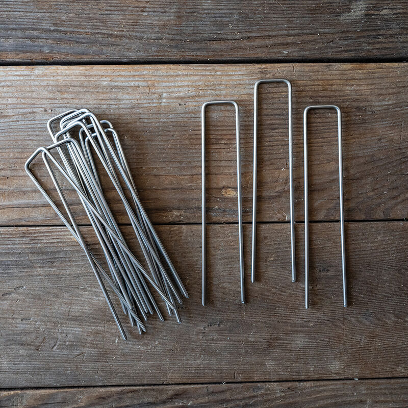 Stainless-Steel Fabric Staples, 10 Gauge &ndash; 200 Count Supports & Anchors