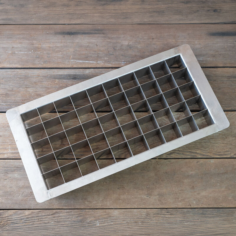 50-Cell Grid Soil Blocking