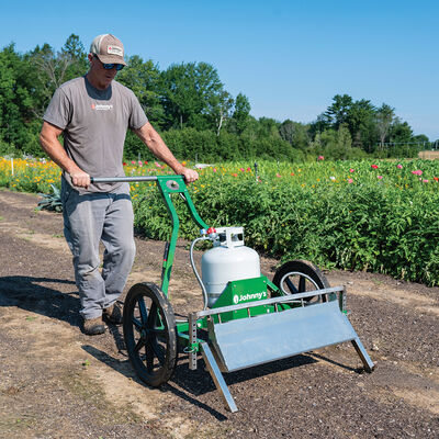 Johnny's Flame Weeder &ndash; 30" Flame Weeders