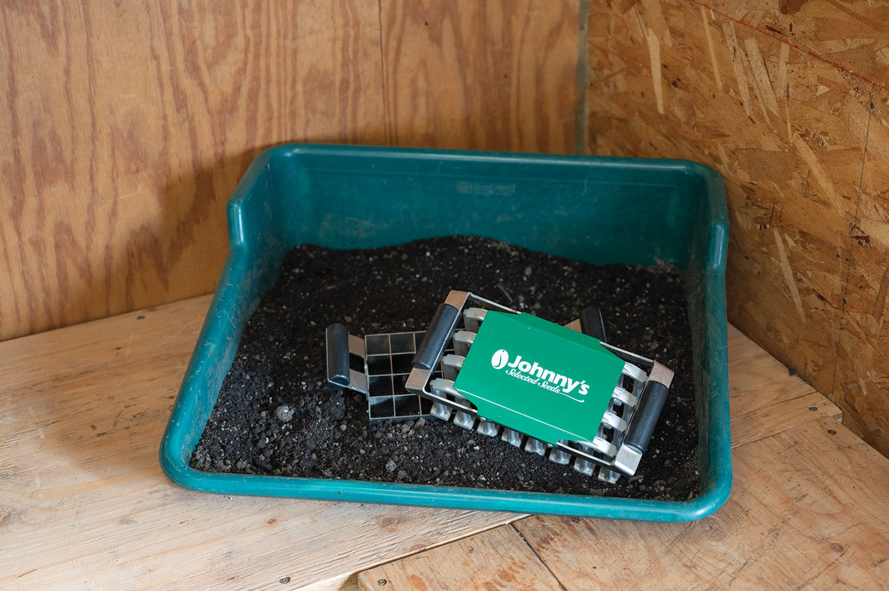 Soil Blocking and Potting Tray Seed Starting Supplies
